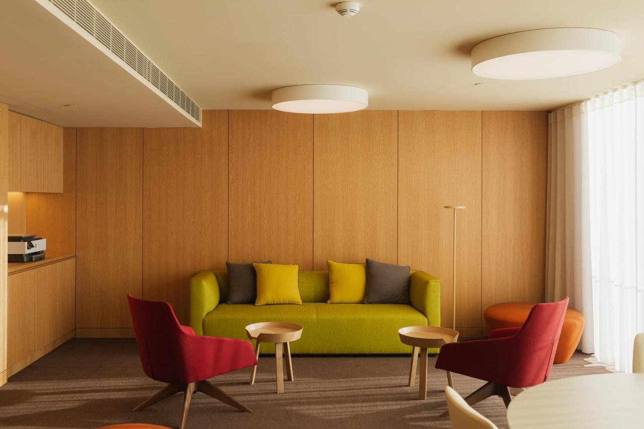 Lumen Hotel & The Lisbon Light Show Экстерьер фото