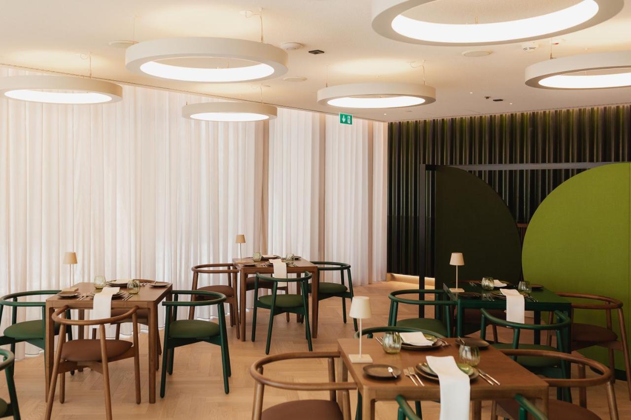 Lumen Hotel & The Lisbon Light Show Экстерьер фото