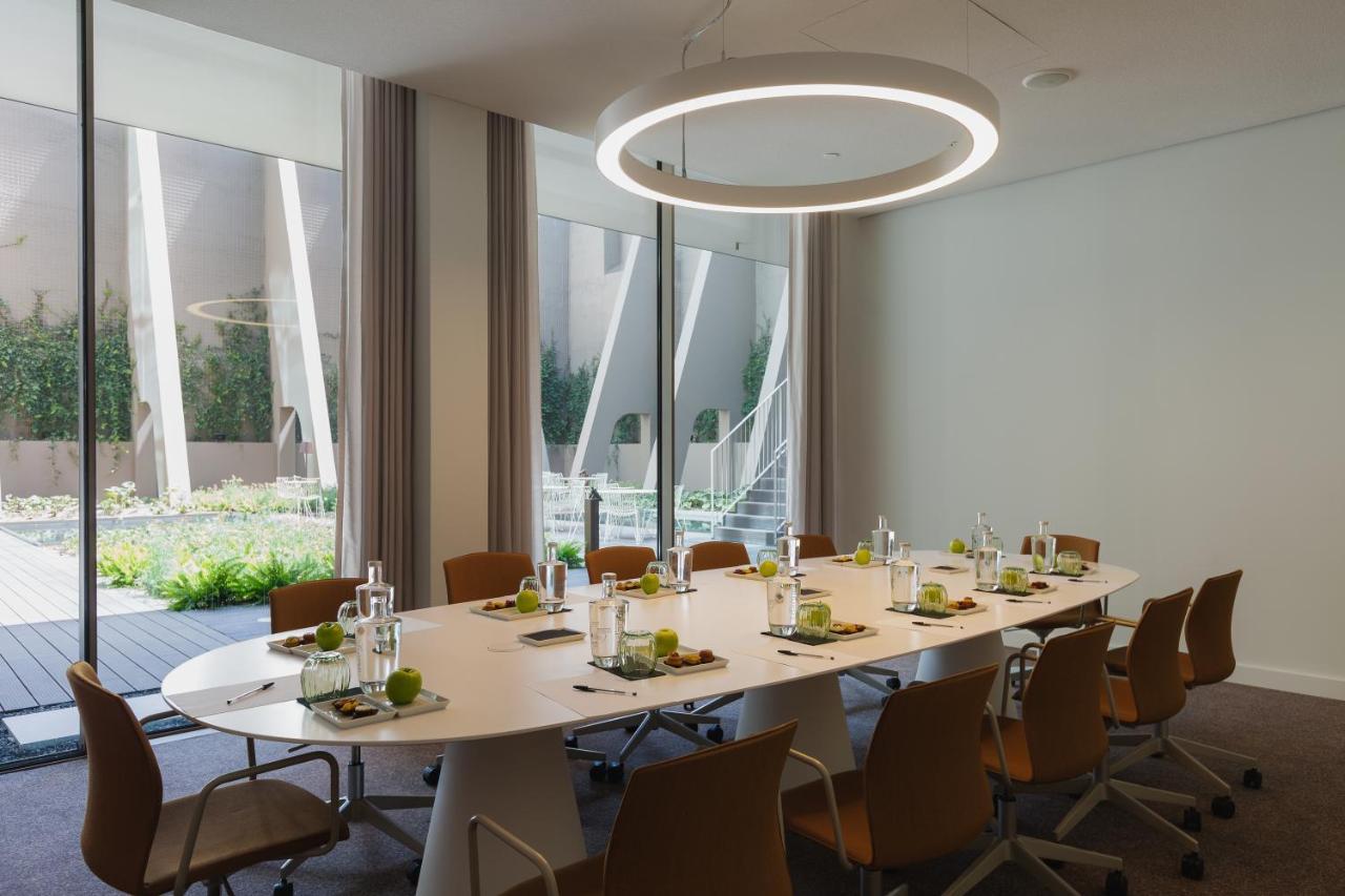 Lumen Hotel & The Lisbon Light Show Экстерьер фото