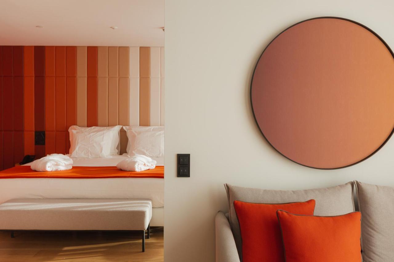 Lumen Hotel & The Lisbon Light Show Экстерьер фото
