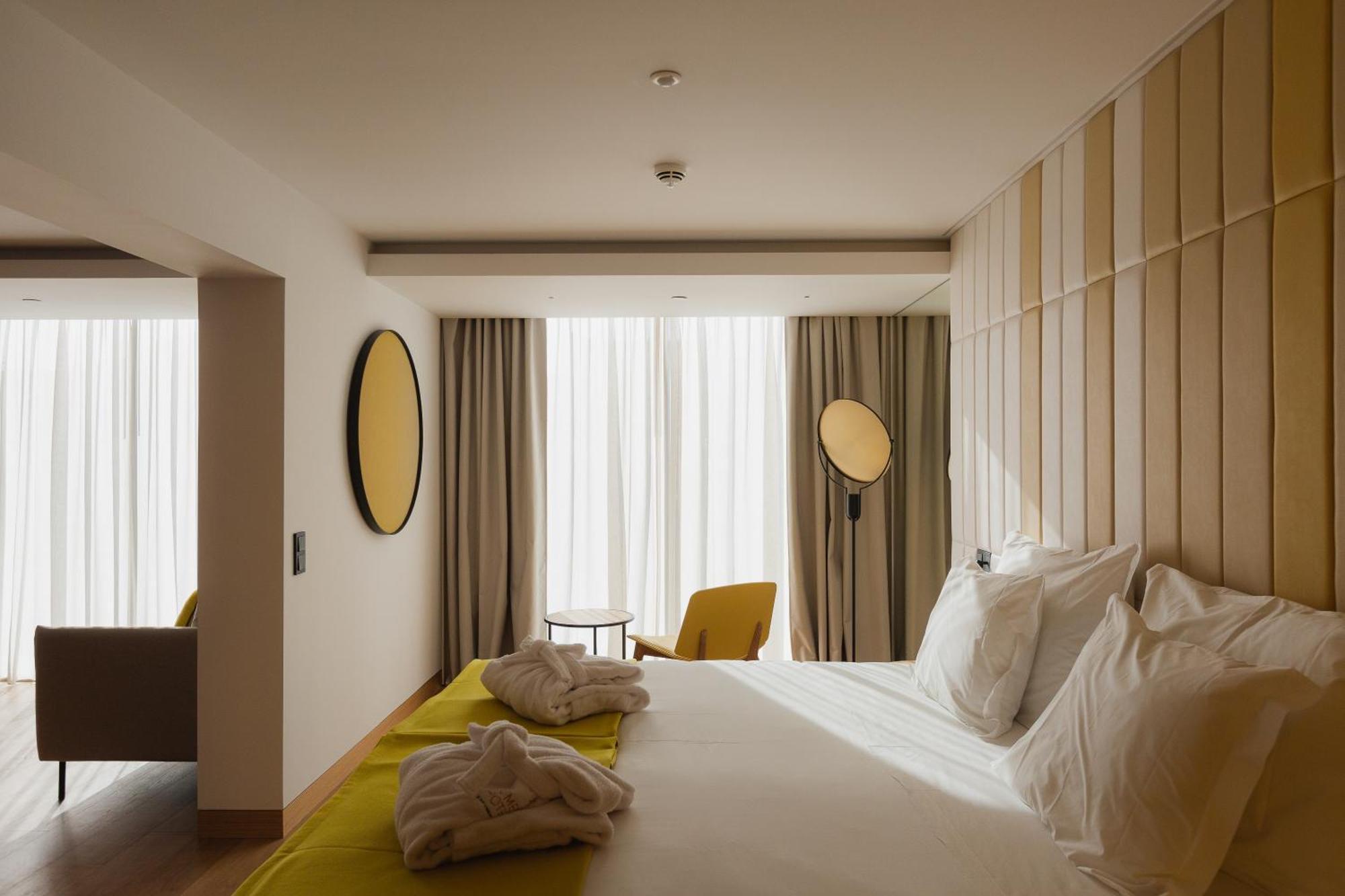 Lumen Hotel & The Lisbon Light Show Номер фото